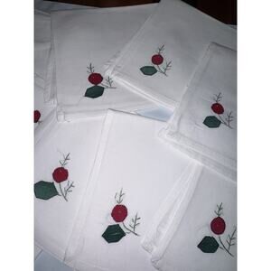 Set of 9 Linen Napkins Hand Embroidered Red Berry Green Leaf Dinner Party Guest